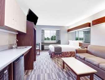 Microtel Inn & Suites Columbus North フェニックスシティ エクステリア 写真